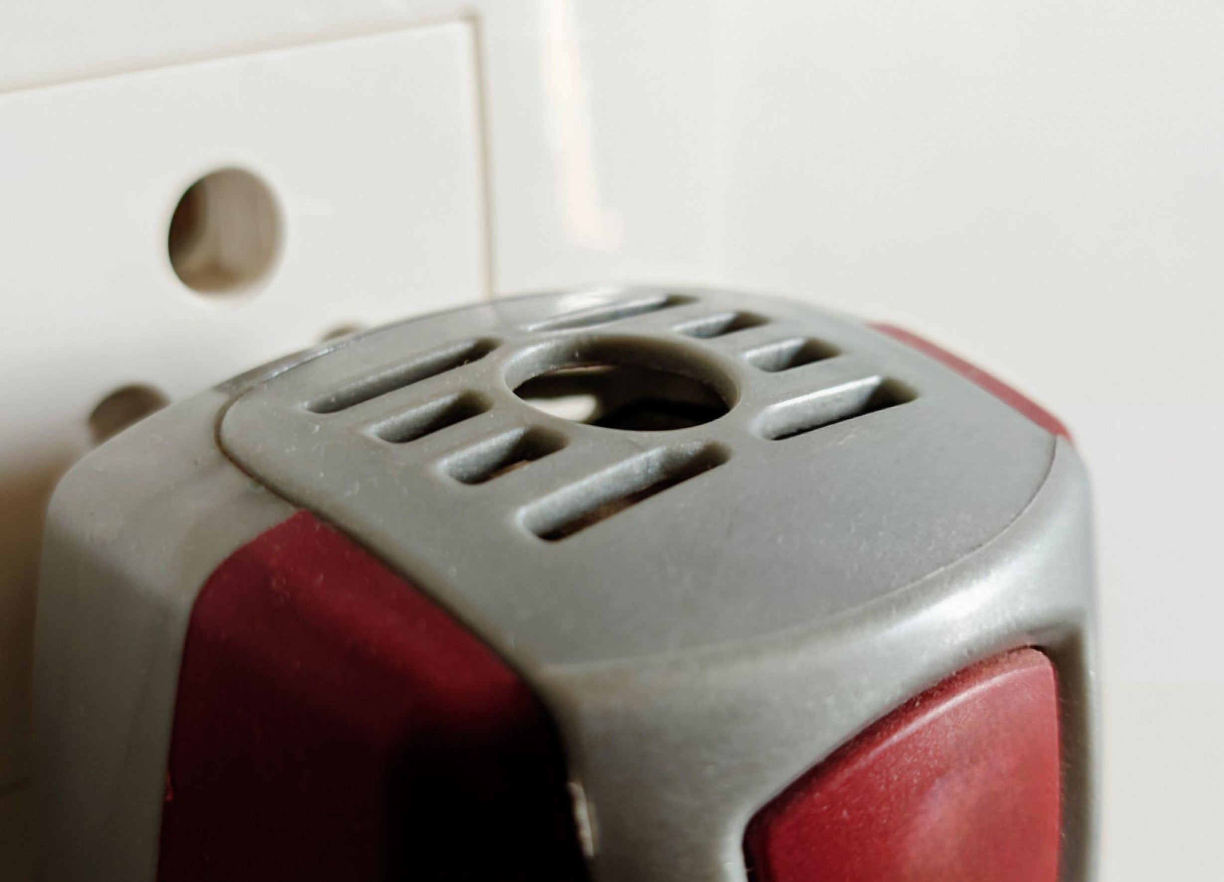 electromagnetic pest control