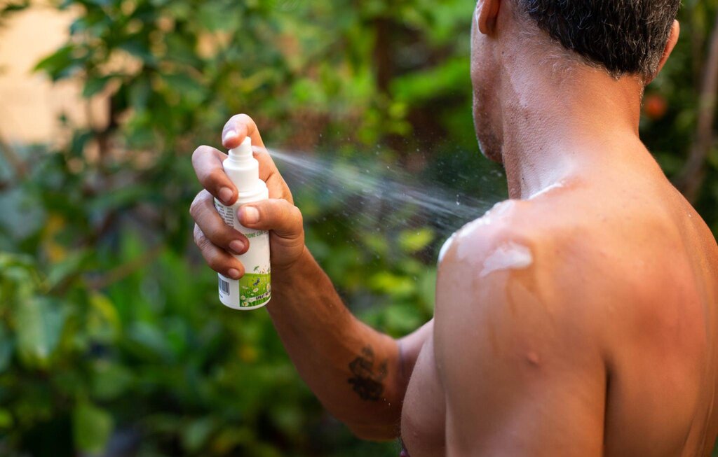 natural mosquito spray